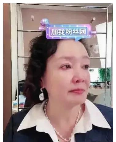 网红明星吃瓜爆料是谁呀,揭秘娱乐圈幕后真相 第2张 网红明星吃瓜爆料是谁呀,揭秘娱乐圈幕后真相 第2张